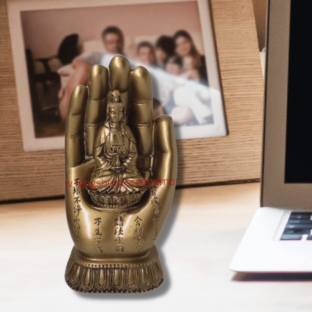 Quan Yin in Hand