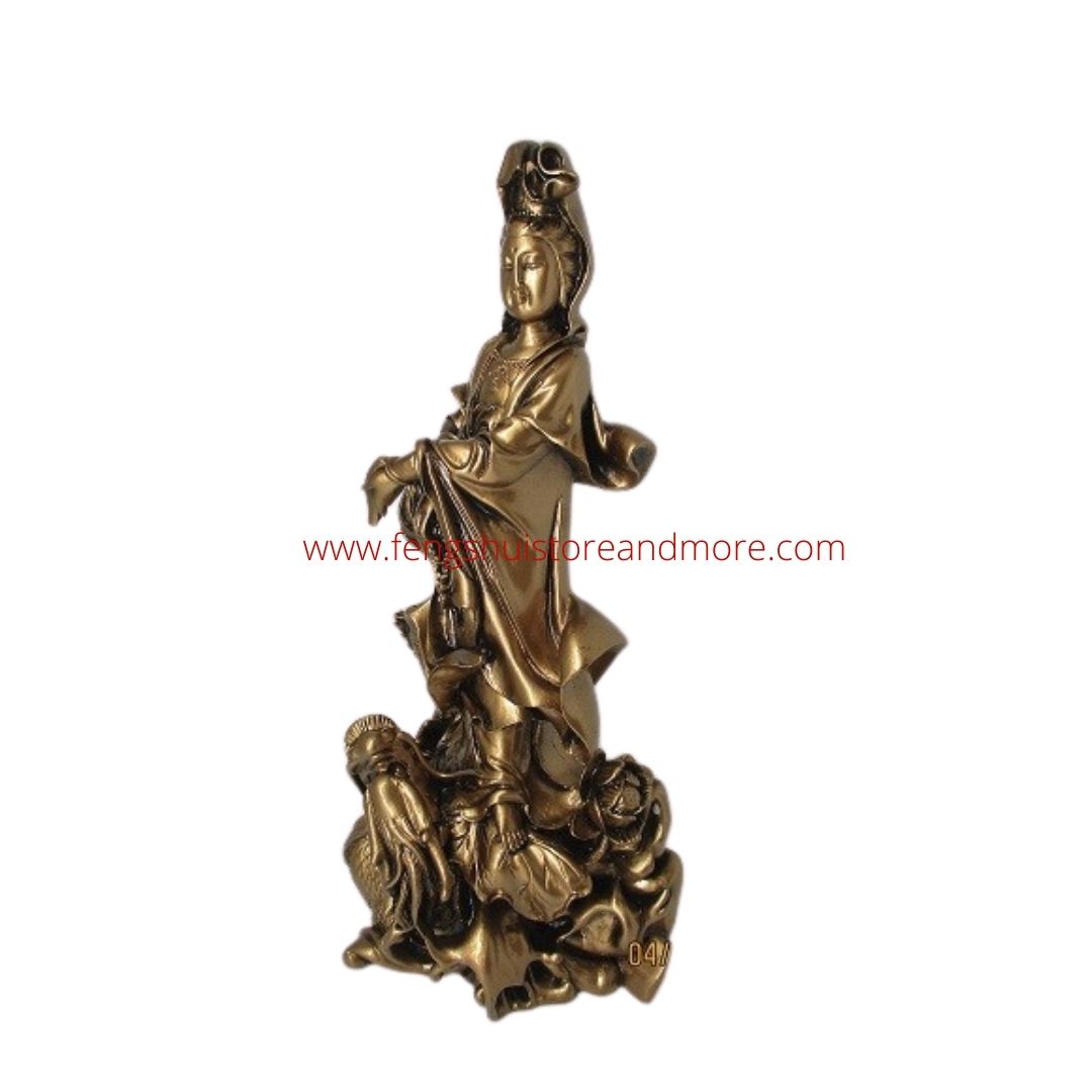 Quan Yin standing with Dragon