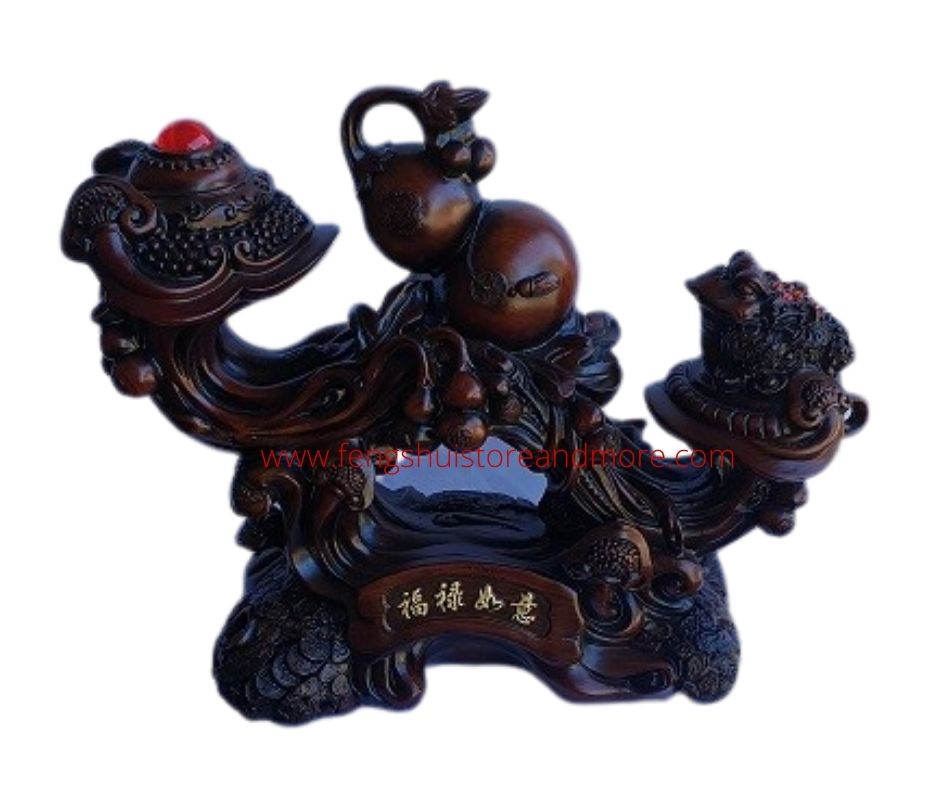 Ruji with Three Legged Coin Moon Frog and Wulou