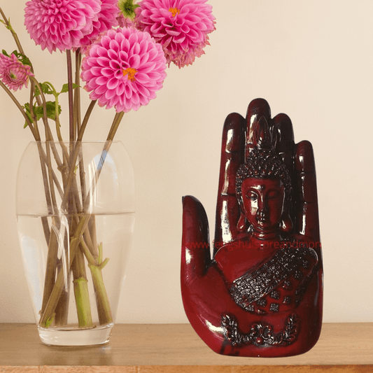 Buddhavista in Meditative Hand